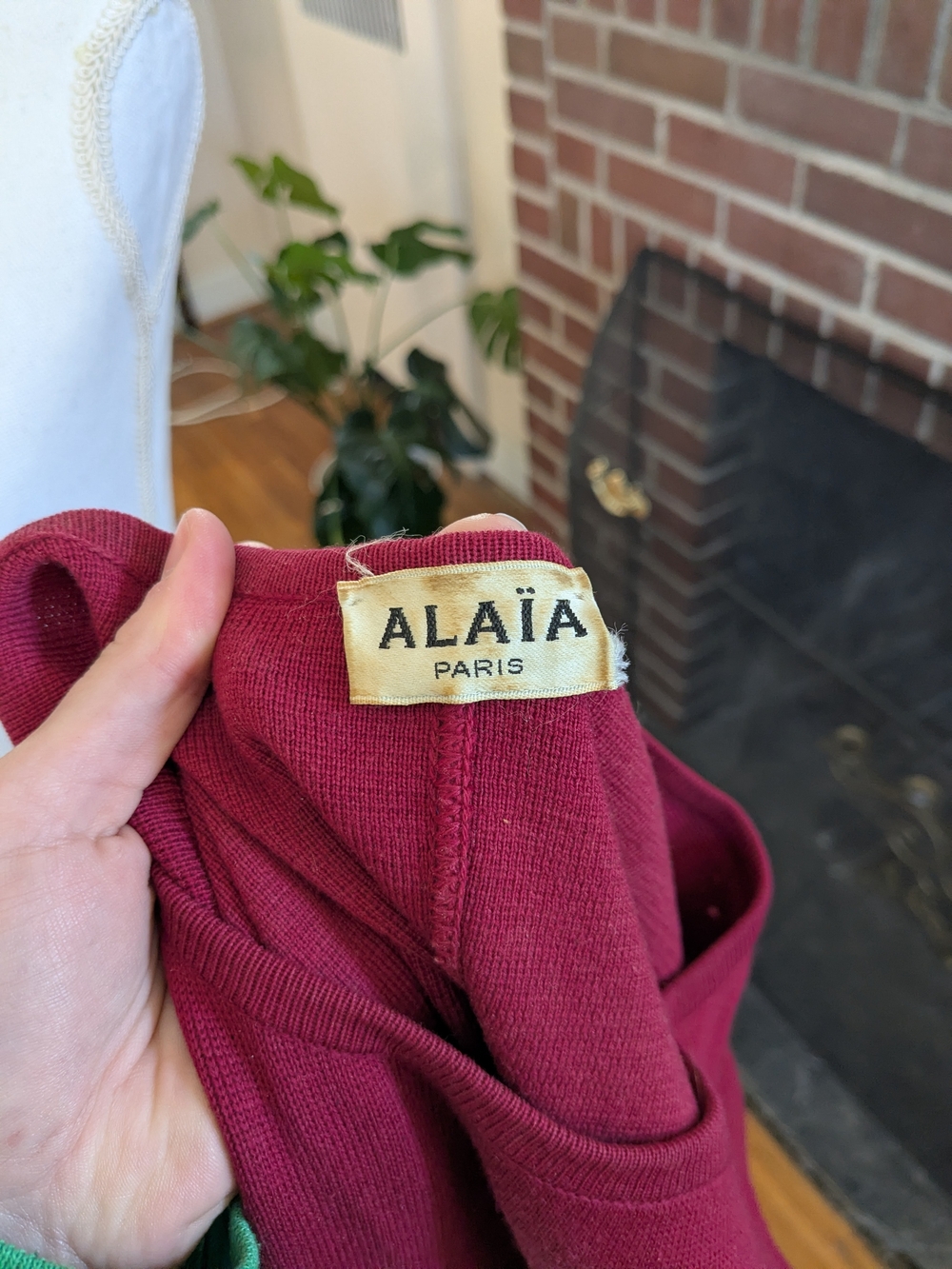 1980s Alaïa Red Wool Knit Long Sleeve Dress With Princess Seams